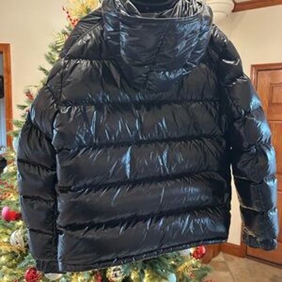 Moncler men's maya down Black Puffer Jacket size 4. NWT - Picture 6 of 16
